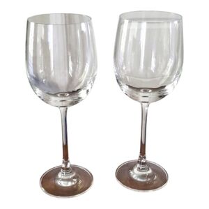 2 pc crystal wine glasses